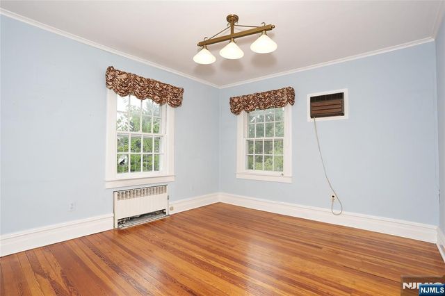 153 Glenwood Avenue, Leonia, NJ 07605