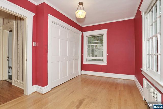 153 Glenwood Avenue, Leonia, NJ 07605