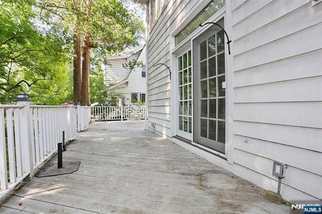 153 Glenwood Avenue, Leonia, NJ 07605