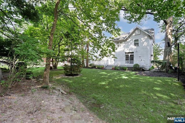 153 Glenwood Avenue, Leonia, NJ 07605