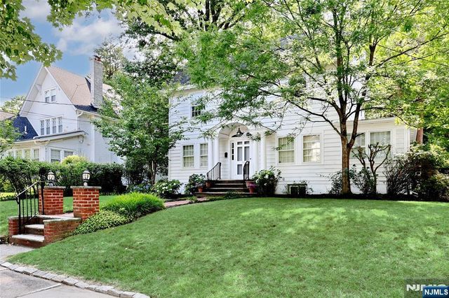 153 Glenwood Avenue, Leonia, NJ 07605
