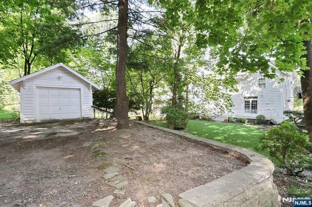 153 Glenwood Avenue, Leonia, NJ 07605