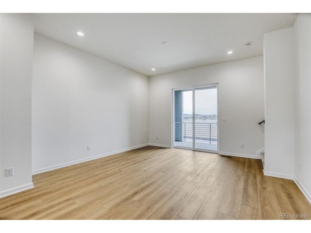 6257 N Kirk St, Aurora, CO 80019