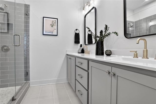 1291 Longreen NW Terrace 7, Atlanta, GA 30318