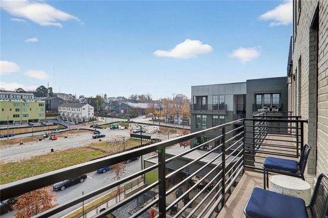 1291 Longreen NW Terrace 7, Atlanta, GA 30318