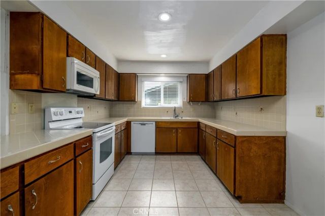 28670 Portsmouth, Menifee, CA 92586