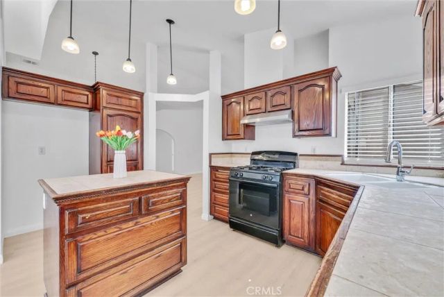 10561 Mendoza Road, Moreno Valley, CA 92557