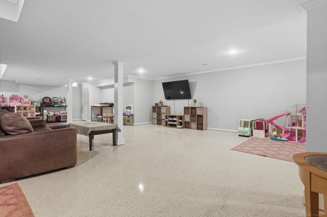 21351 Bunker Drive, Macomb Twp, MI 48042