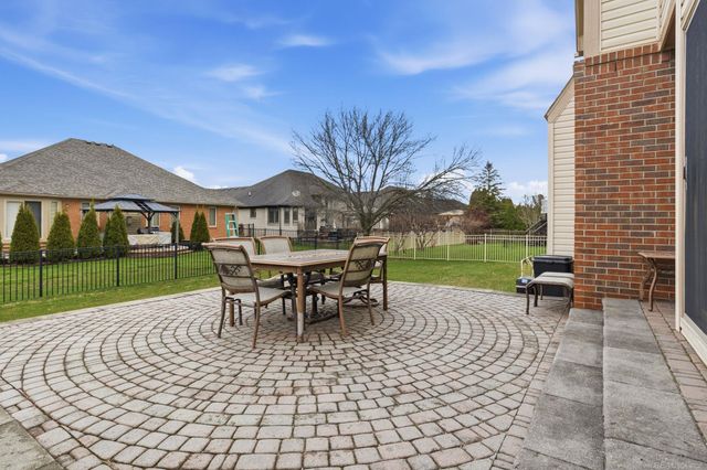 21351 Bunker Drive, Macomb Twp, MI 48042