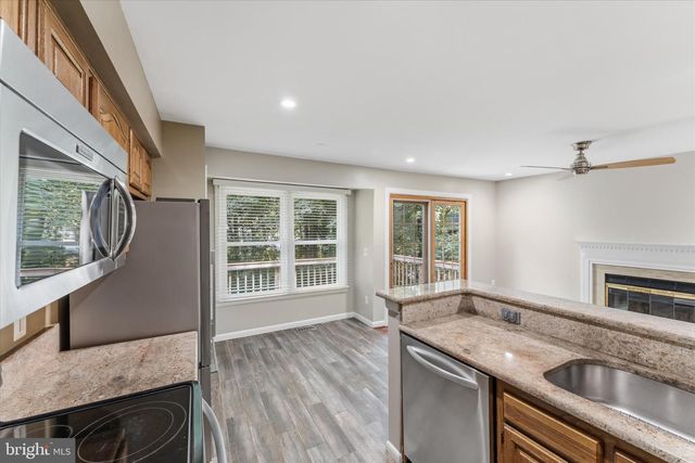 1431 NEWPORT SPRINGS CT, Reston, VA 20194