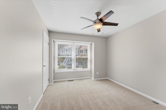 1431 NEWPORT SPRINGS CT, Reston, VA 20194