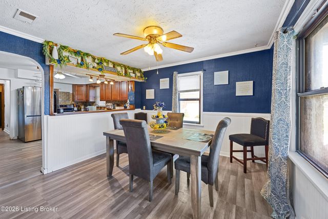 3774 E Blue Lick Rd, Louisville, KY 40229