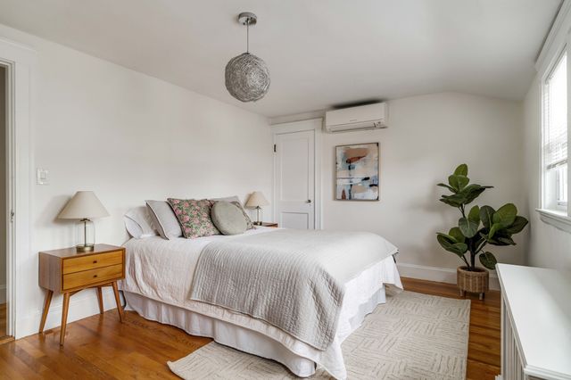 170 Garden Street, Cambridge, MA 02138