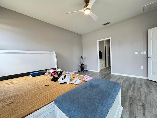 10868 Standing Stone Drive, Wimauma, FL 33598
