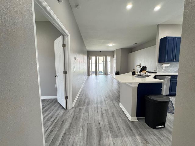 10868 Standing Stone Drive, Wimauma, FL 33598