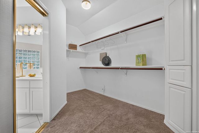 19208 TIERRA CV, San Antonio, TX 78258