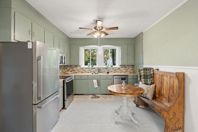 23 Salem Rd, Billerica, MA 01862