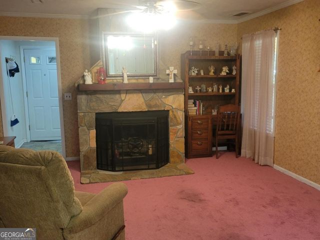 146 Cascade Circle, Lagrange, GA 30241