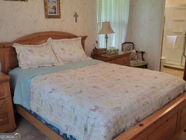 146 Cascade Circle, Lagrange, GA 30241