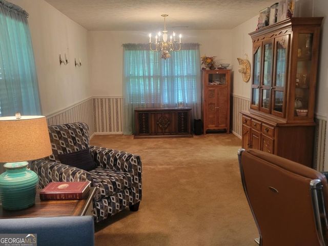 146 Cascade Circle, Lagrange, GA 30241