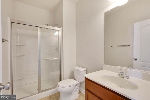 6 LAMPLIGHTER LN, Stafford, VA 22554