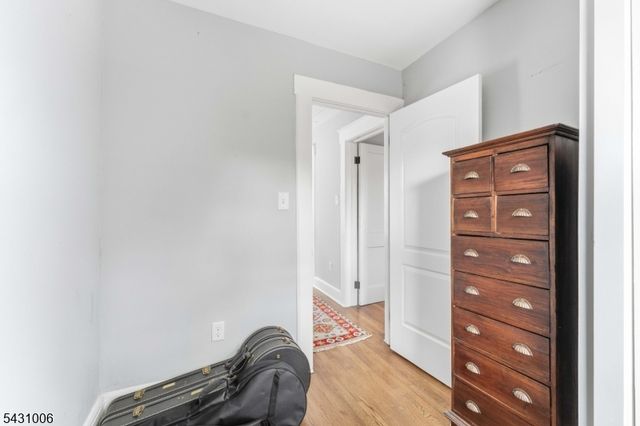 422 Faitoute Ave, Roselle Park Boro, NJ 07204