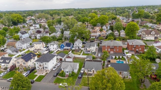 422 Faitoute Ave, Roselle Park Boro, NJ 07204