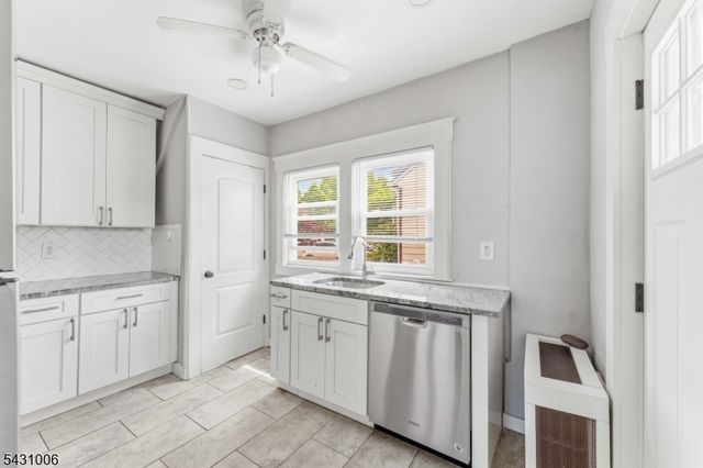 422 Faitoute Ave, Roselle Park Boro, NJ 07204