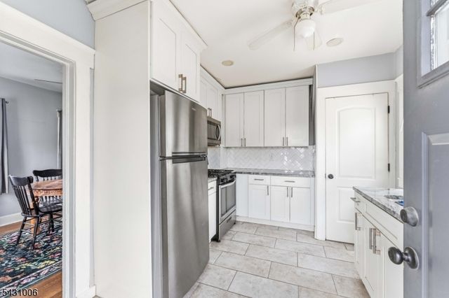 422 Faitoute Ave, Roselle Park Boro, NJ 07204