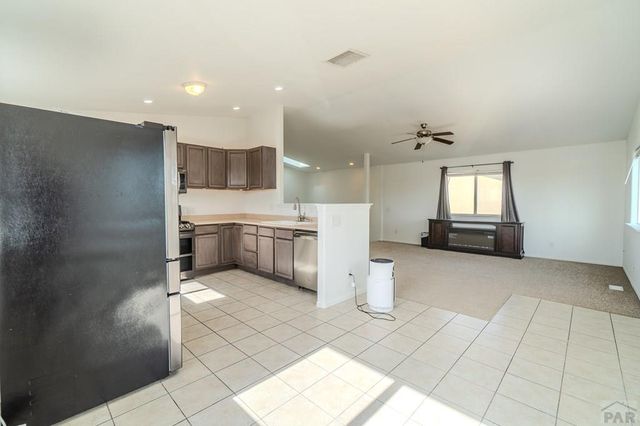 2425 Atlanta Ave, Pueblo, CO 81003