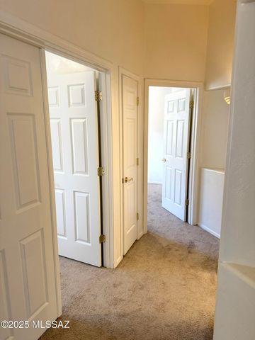 6070 N Panorama Park Drive, Tucson, AZ 85704