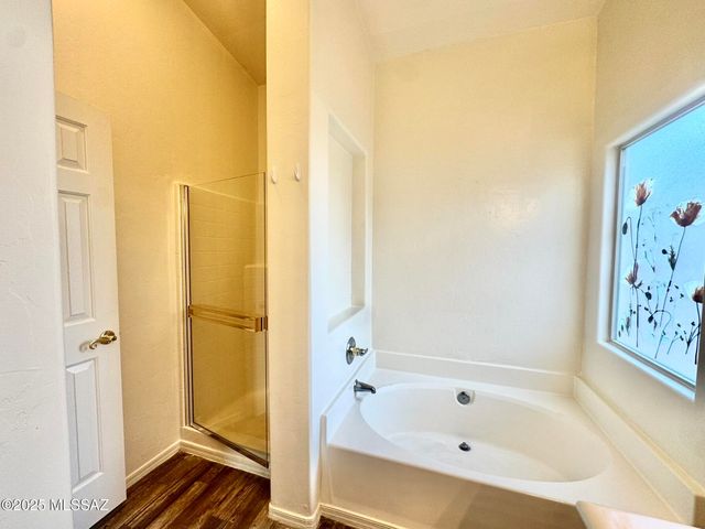 6070 N Panorama Park Drive, Tucson, AZ 85704