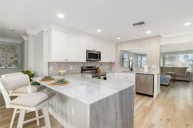 3719 118TH STREET W, Bradenton, FL 34210