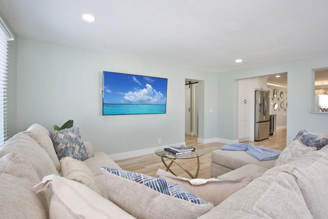 3719 118TH STREET W, Bradenton, FL 34210