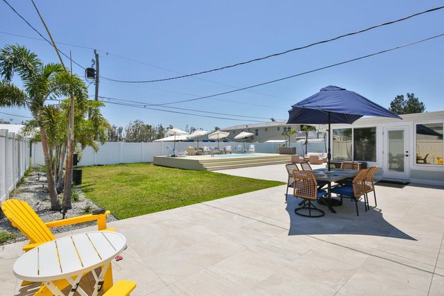 3719 118TH STREET W, Bradenton, FL 34210