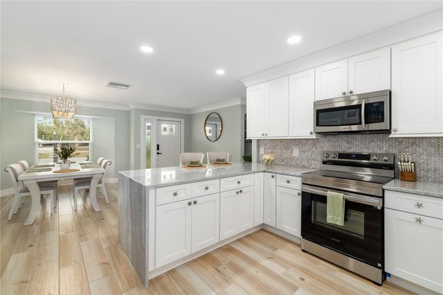 3719 118TH STREET W, Bradenton, FL 34210