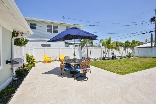 3719 118TH STREET W, Bradenton, FL 34210