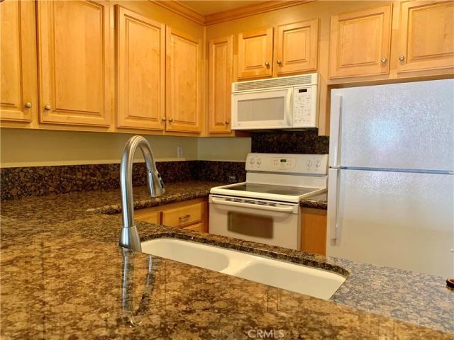 25761 Le Parc 52, Lake Forest, CA 92630