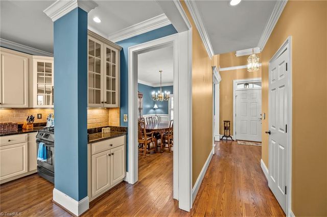 210 Coventry Park Lane, Winston-salem, NC 27104