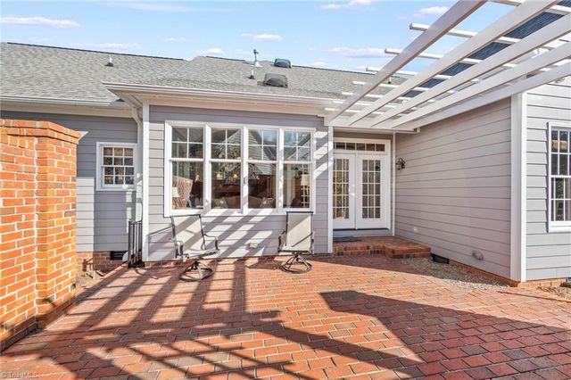 210 Coventry Park Lane, Winston-salem, NC 27104