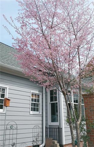 210 Coventry Park Lane, Winston-salem, NC 27104