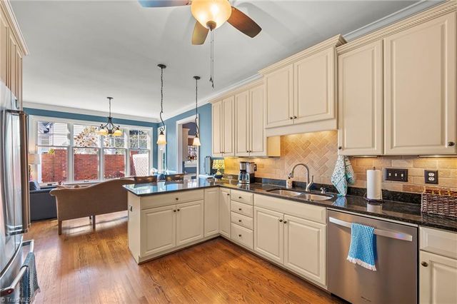 210 Coventry Park Lane, Winston-salem, NC 27104