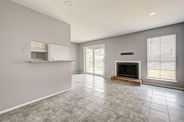 13480 S Thorntree Drive 1202, Houston, TX 77015