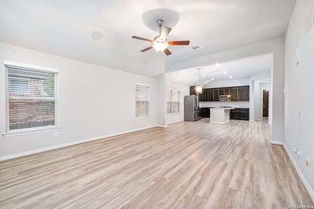 27722 Lokaya Falls, Boerne, TX 78015