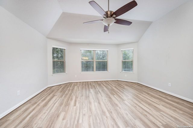 27722 Lokaya Falls, Boerne, TX 78015