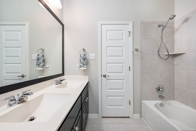 27722 Lokaya Falls, Boerne, TX 78015