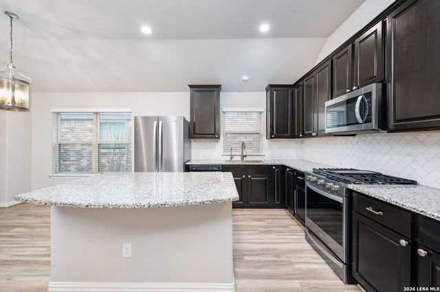 27722 Lokaya Falls, Boerne, TX 78015