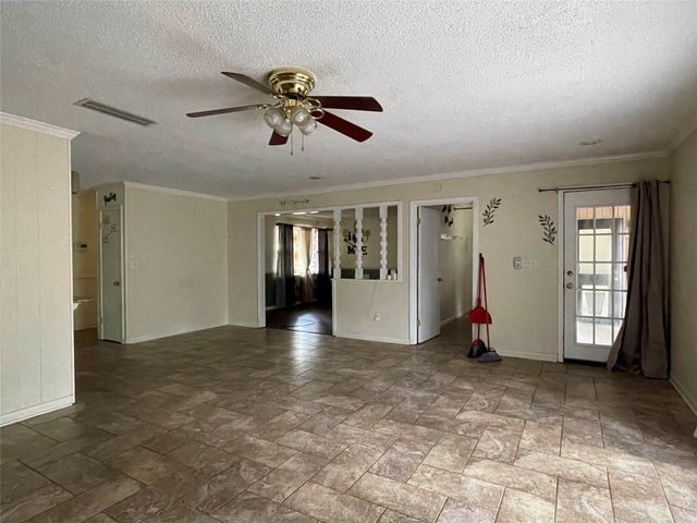 9519 Short Leaf Drive, Shreveport, LA 71118