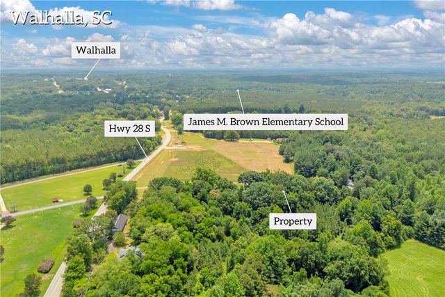156 Newberry Road, Walhalla, SC 29691
