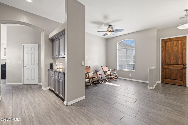 5618 S 100TH Avenue, Tolleson, AZ 85353